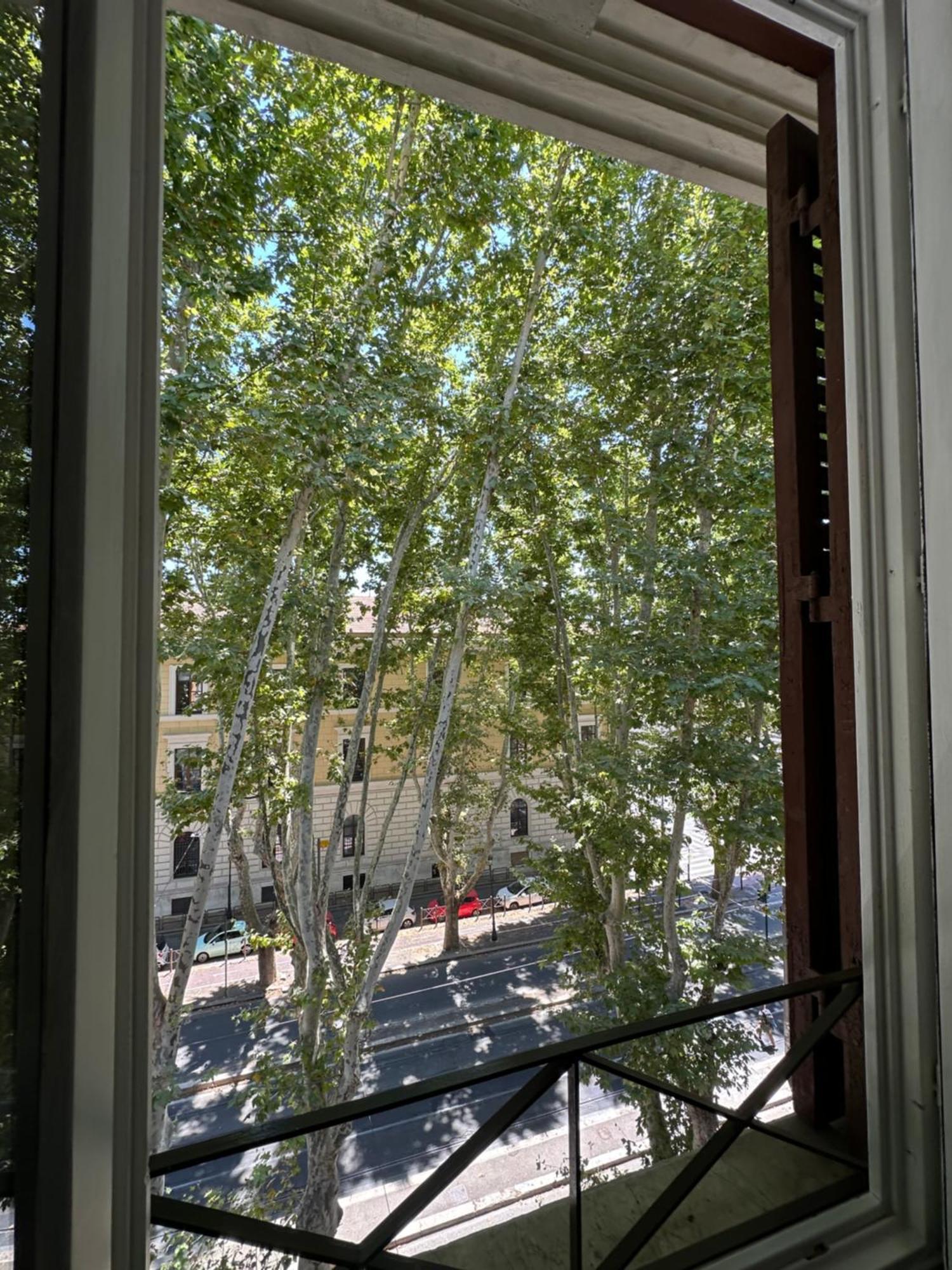 Queen Of Rome Luxury Rooms Esterno foto