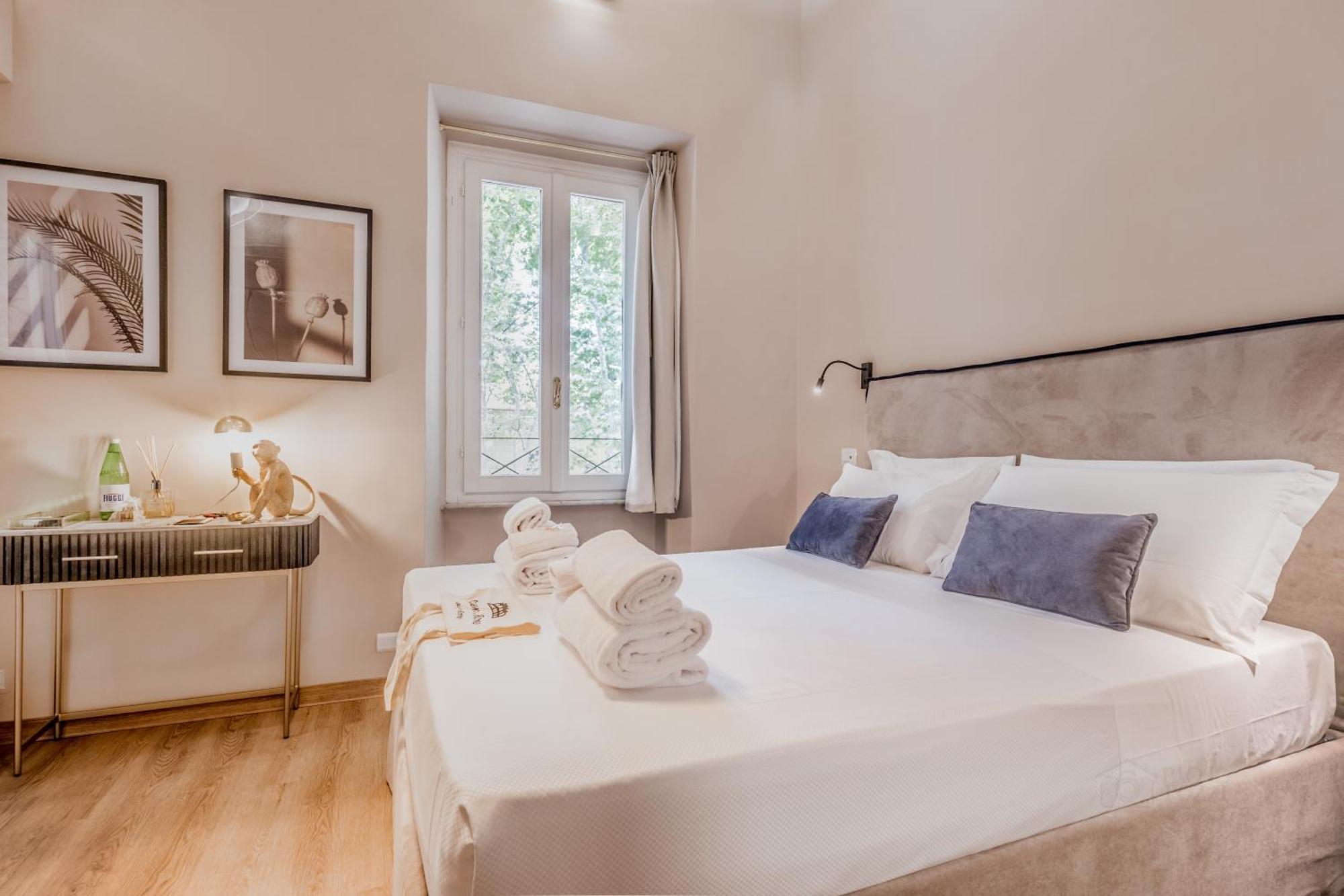 Queen Of Rome Luxury Rooms Esterno foto